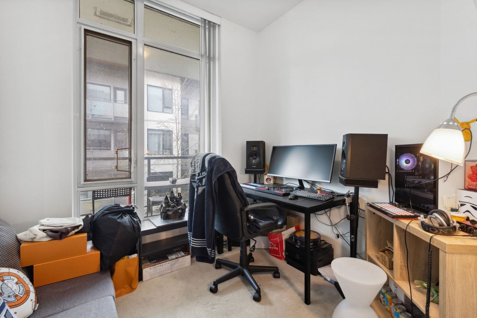 Listing Image 16