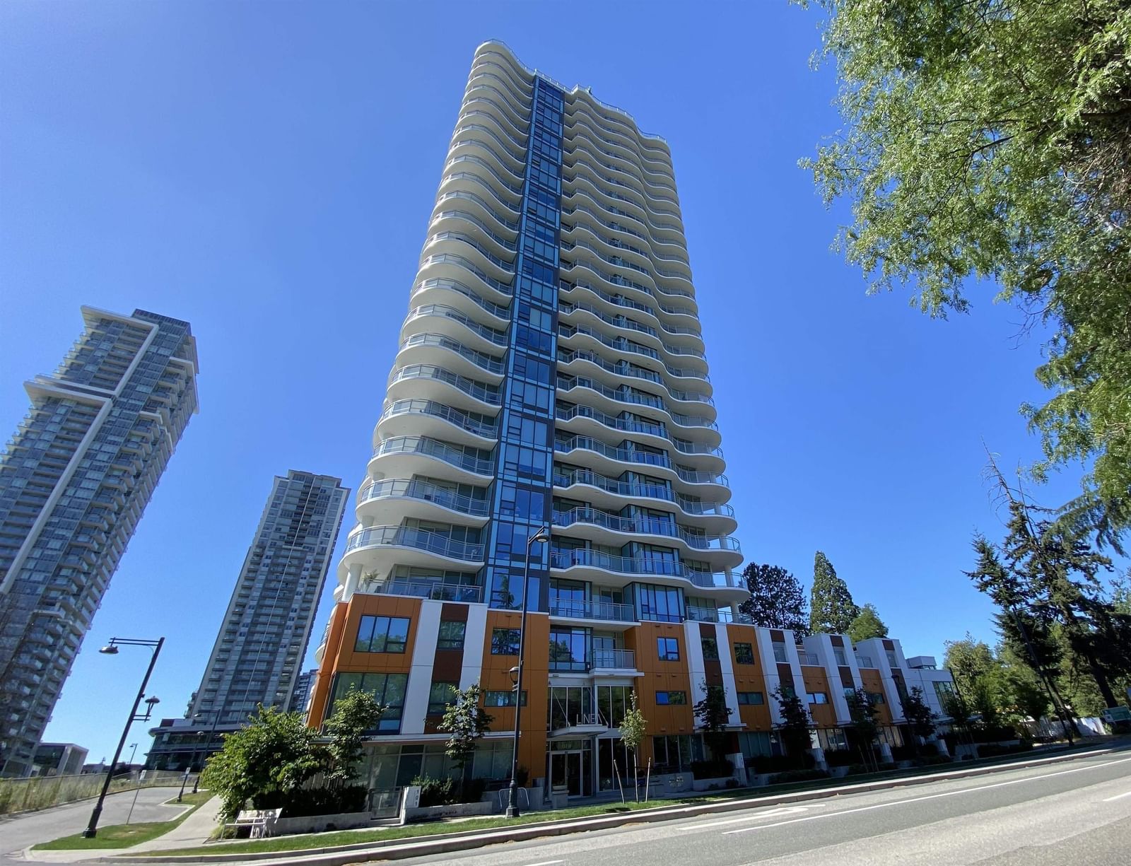 Listing Image 1