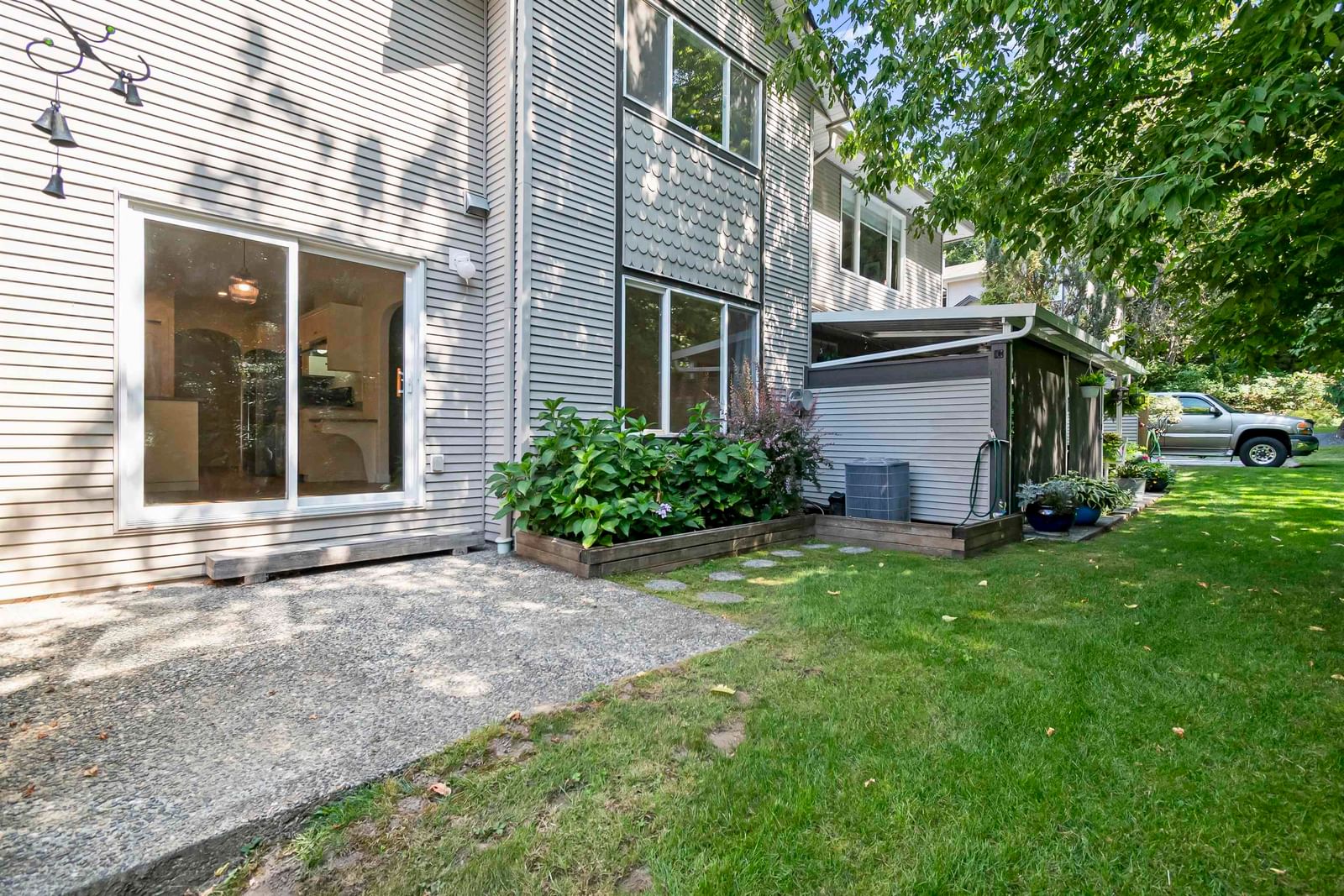 Listing Image 32