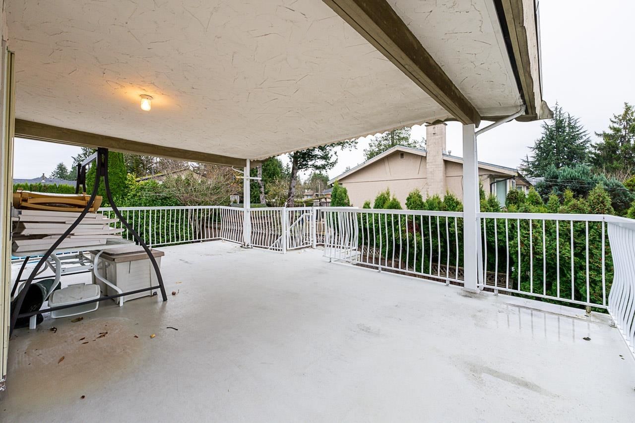 Listing Image 16