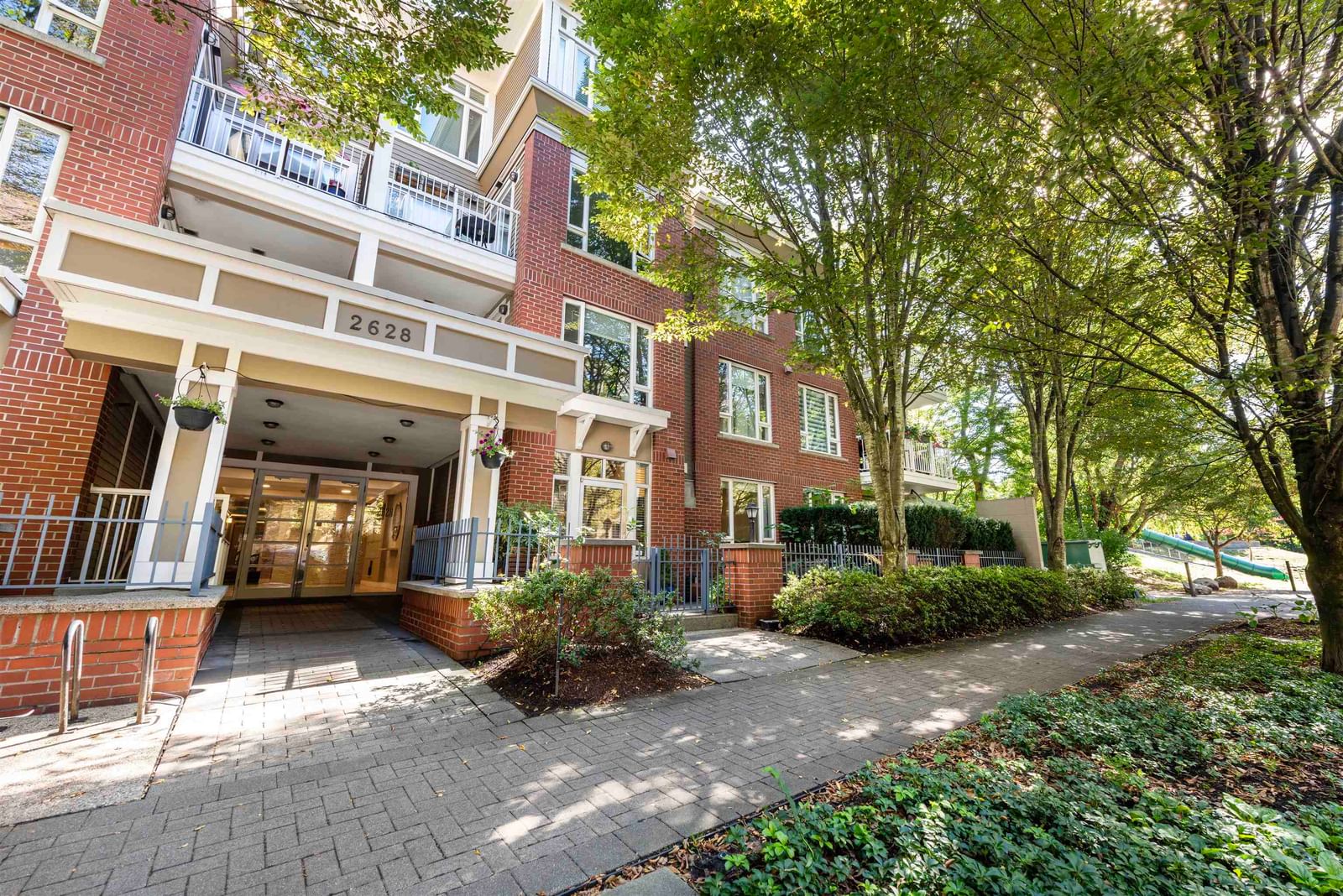 Listing Image 19
