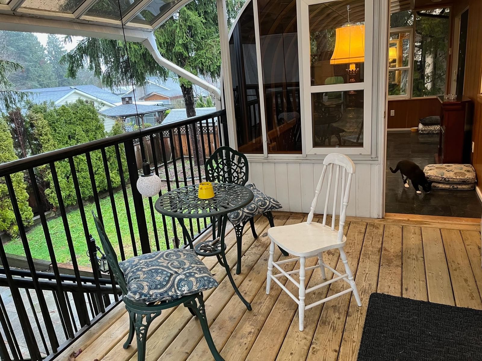Listing Image 10