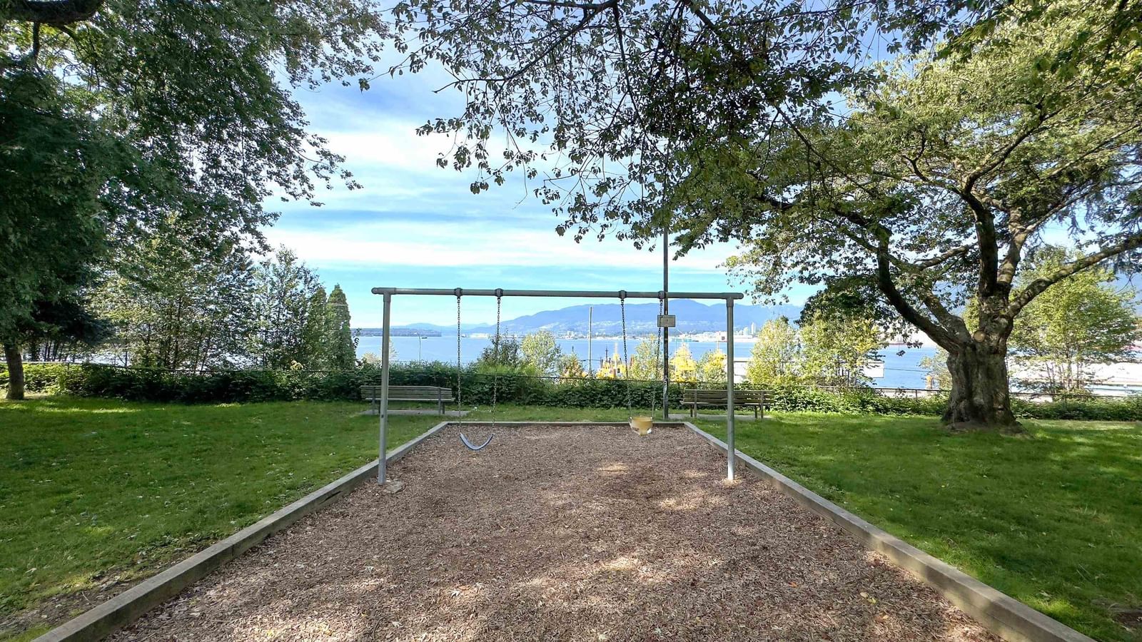 Listing Image 35