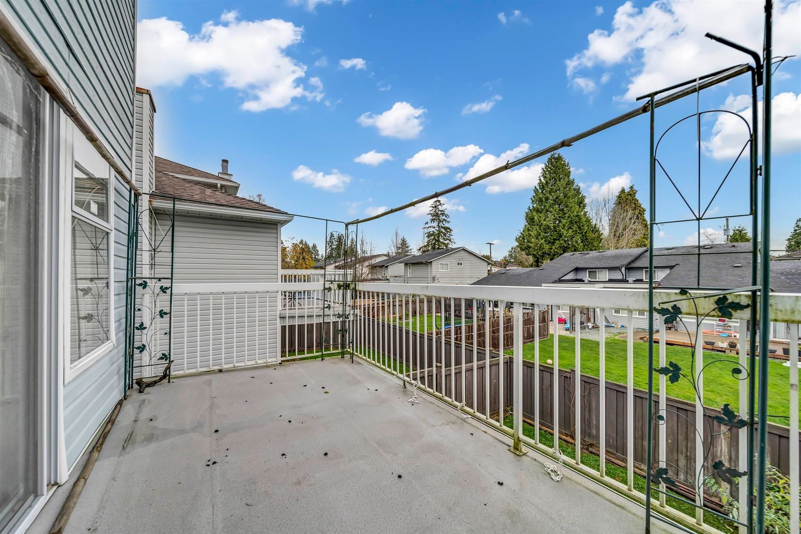 Listing Image 16