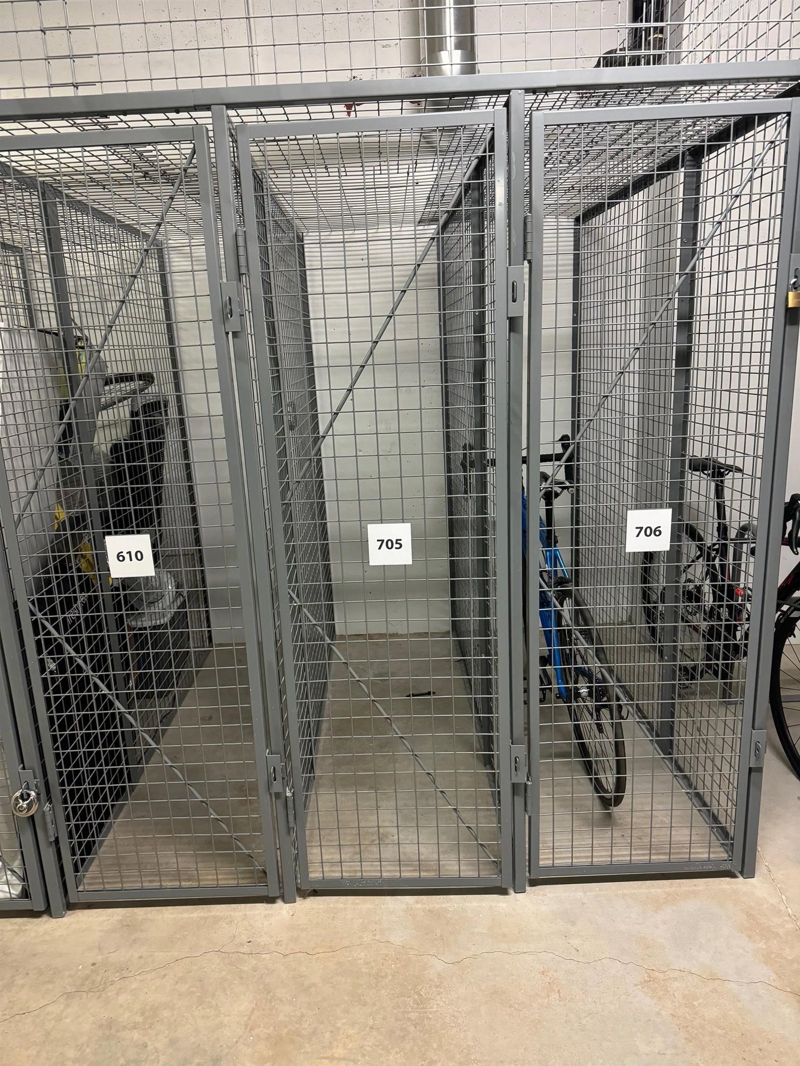 Listing Image 10