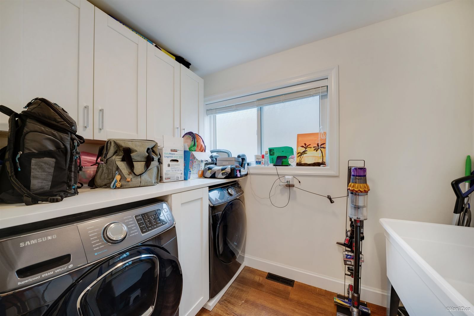 Listing Image 22