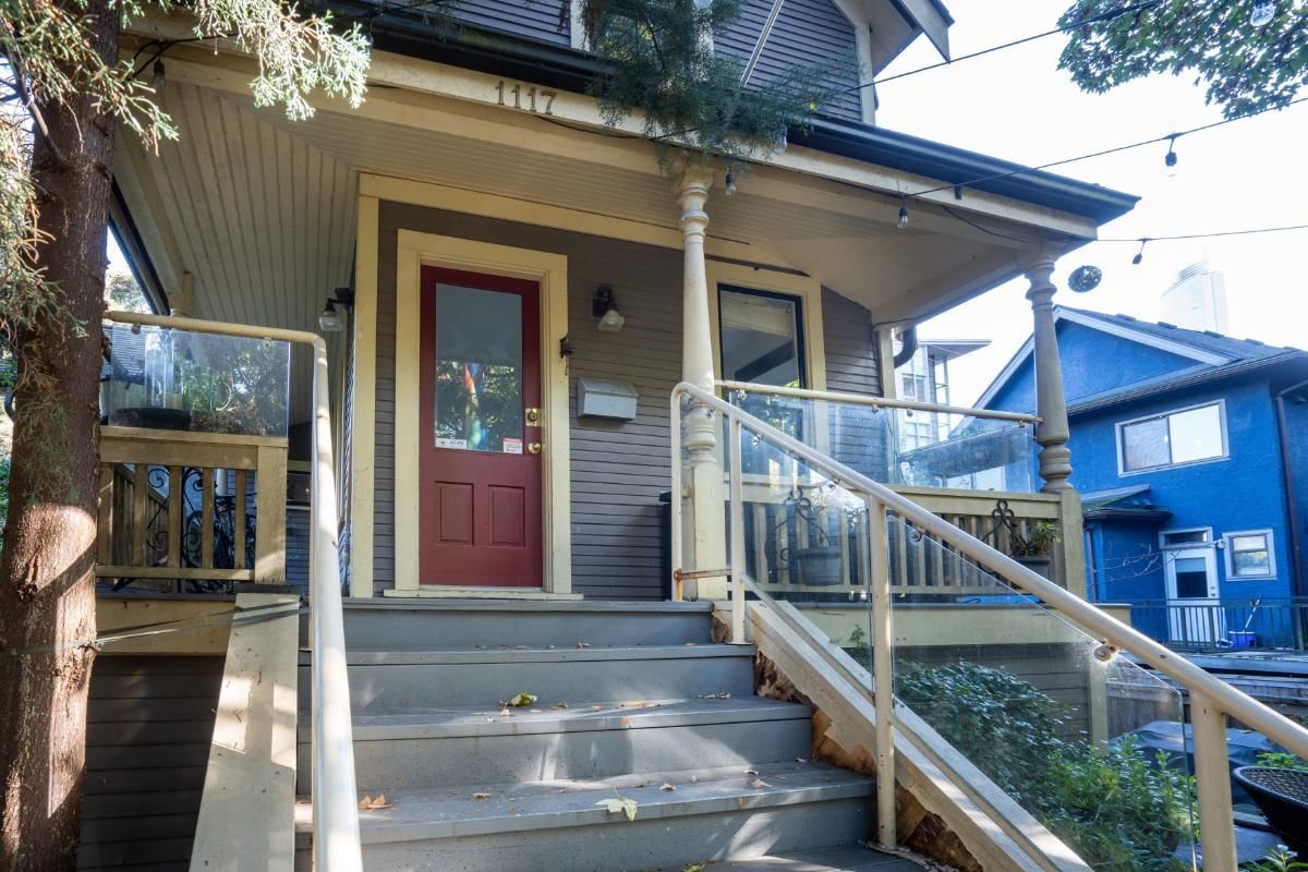 Listing Image 1