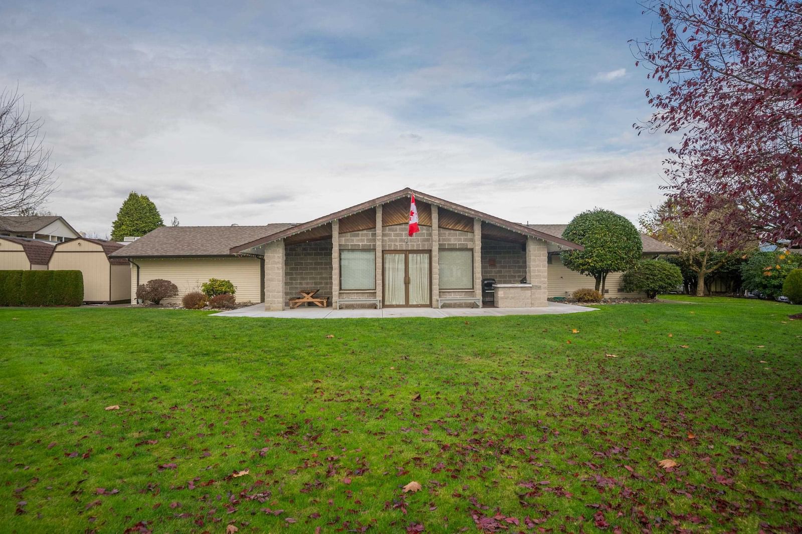 Listing Image 31