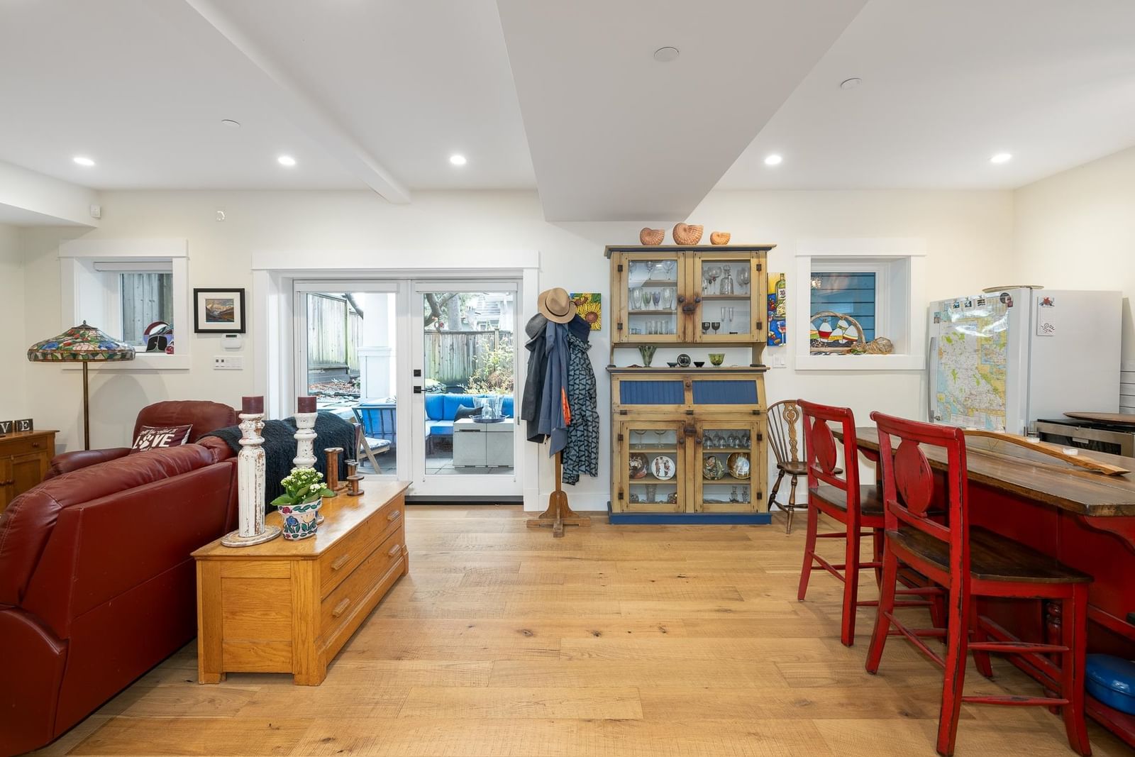 Listing Image 25