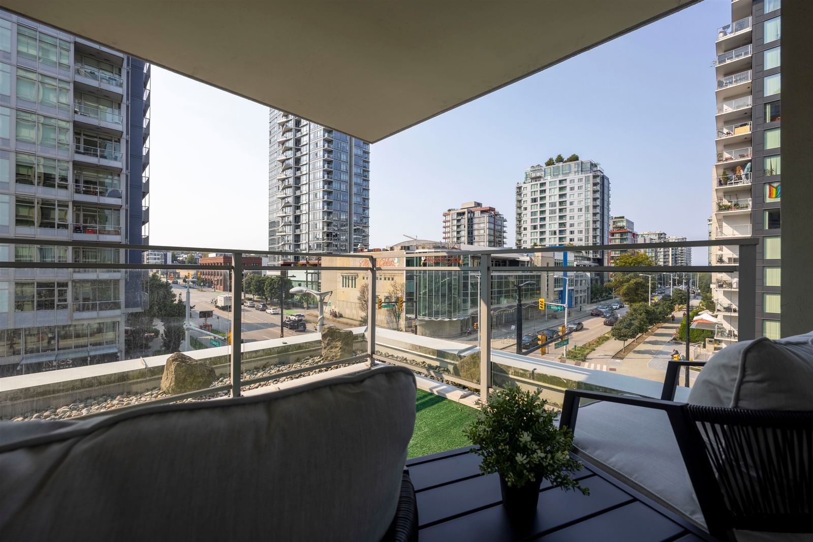 Listing Image 15