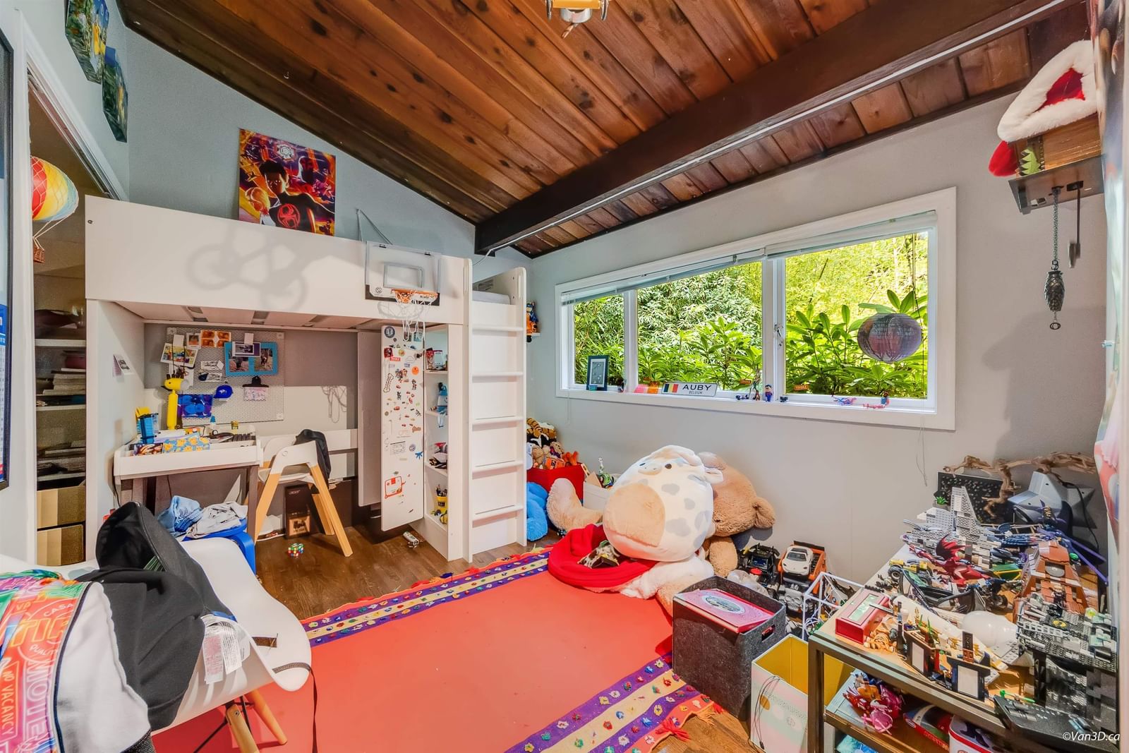 Listing Image 15