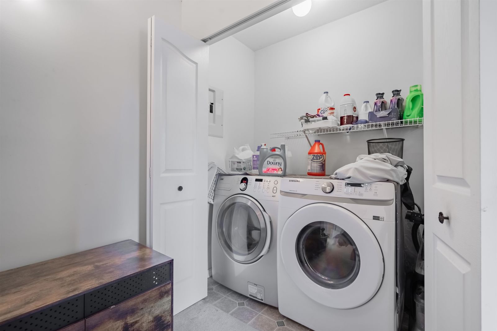 Listing Image 16