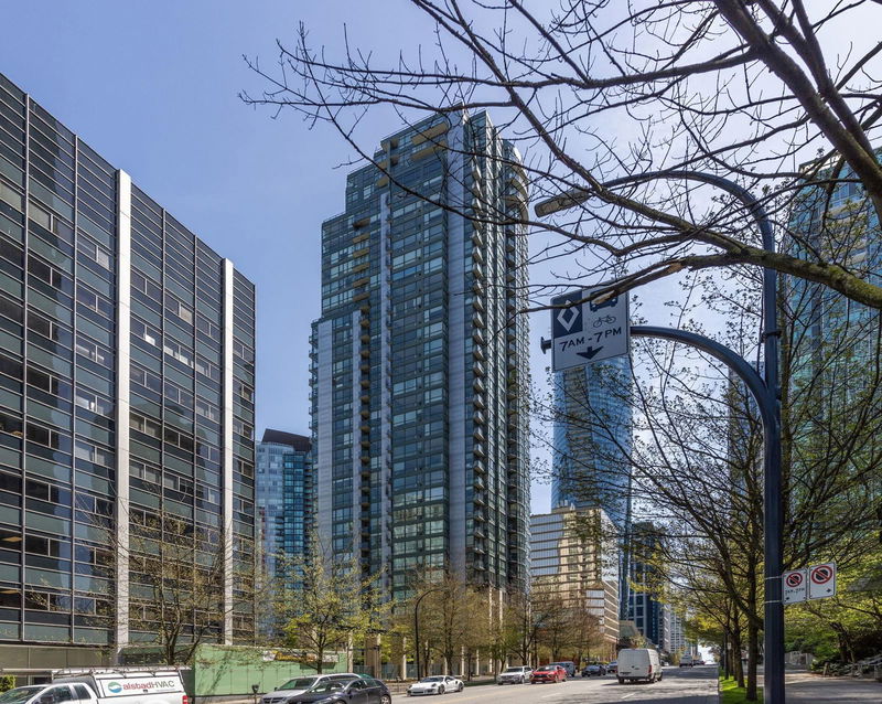 1239 Georgia Street W #2408, Vancouver, British Columbia (MLS R2946677)