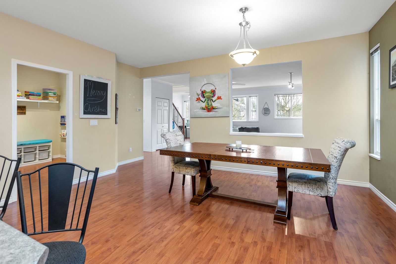 Listing Image 18