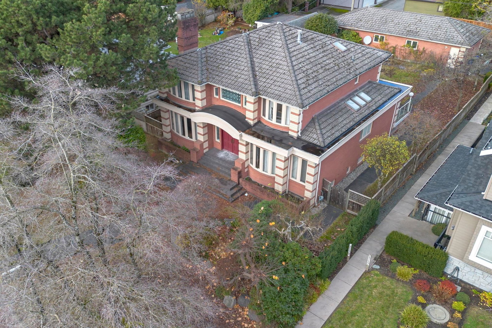 Listing Image 5