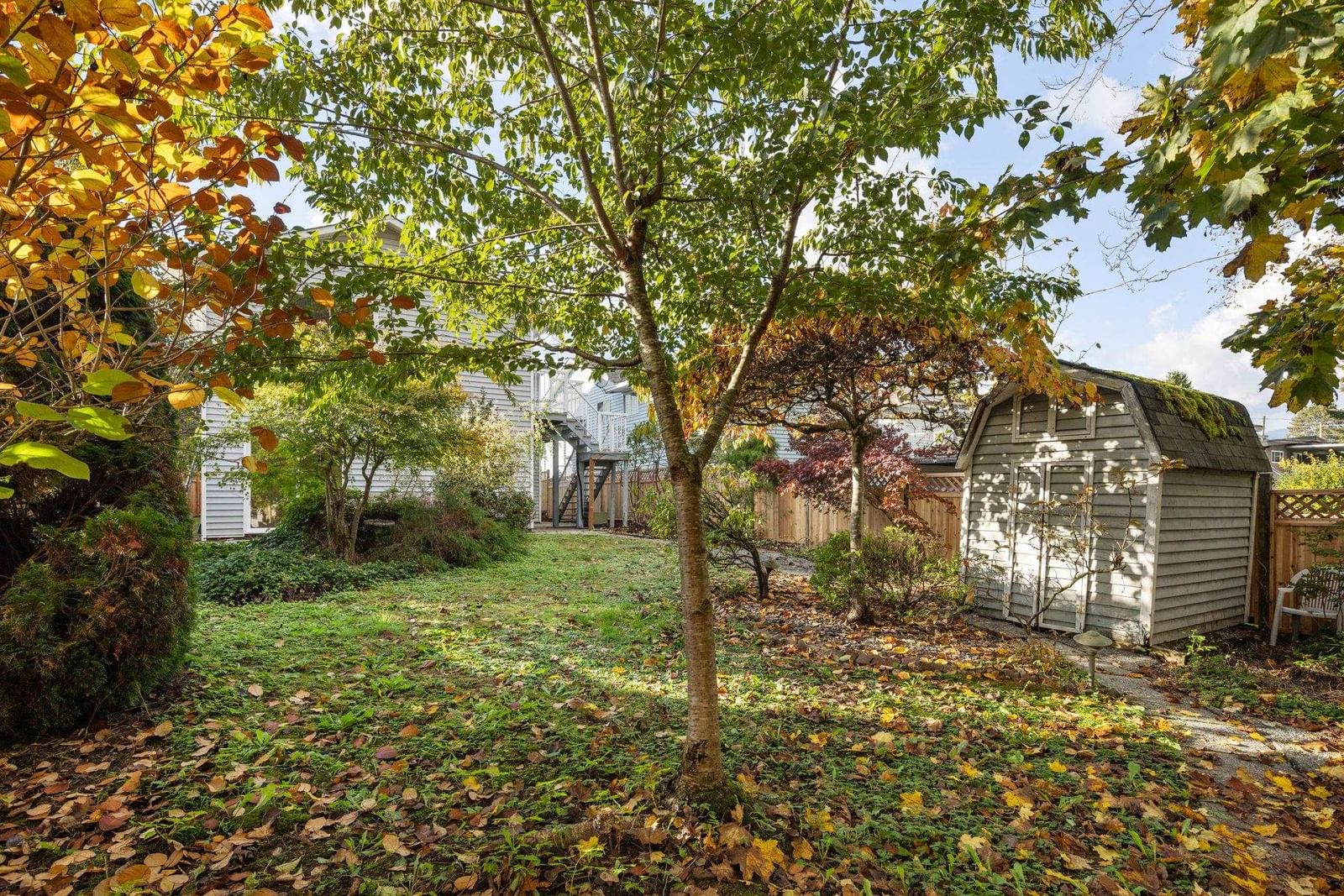 Listing Image 19