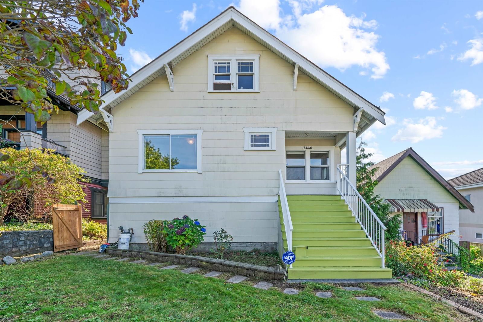 Listing Image 1