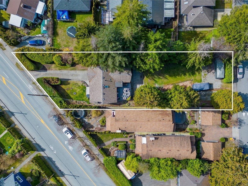 1837 Larson Road, North Vancouver, V7M 2Z7 | Image 2
