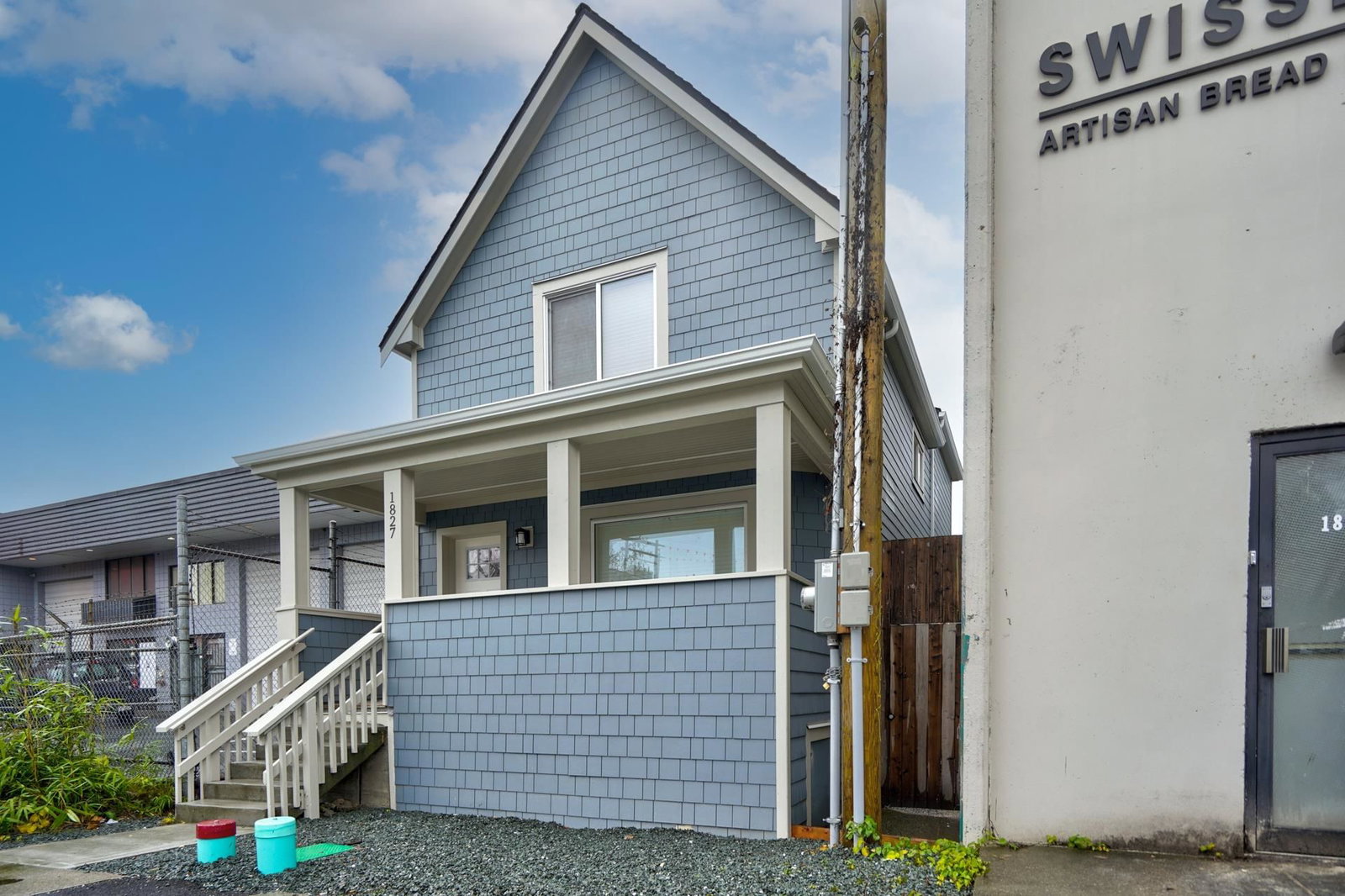 Listing Image 1