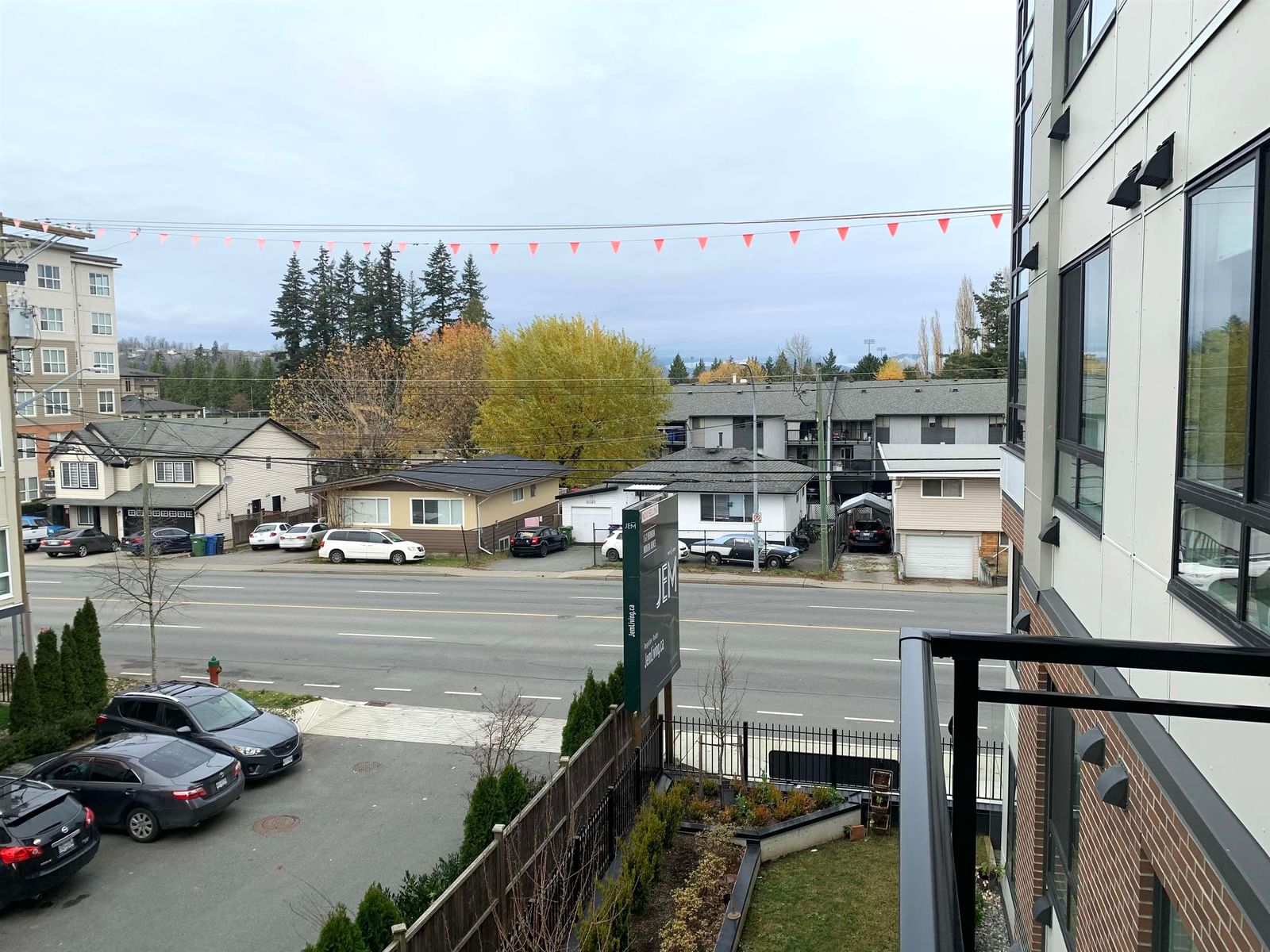 Listing Image 14