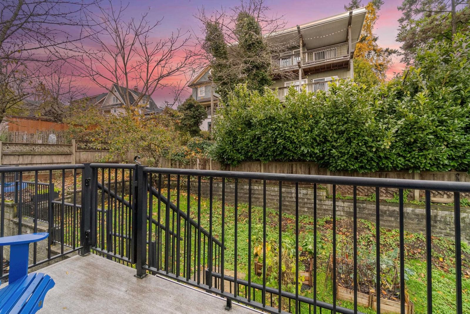 Listing Image 15