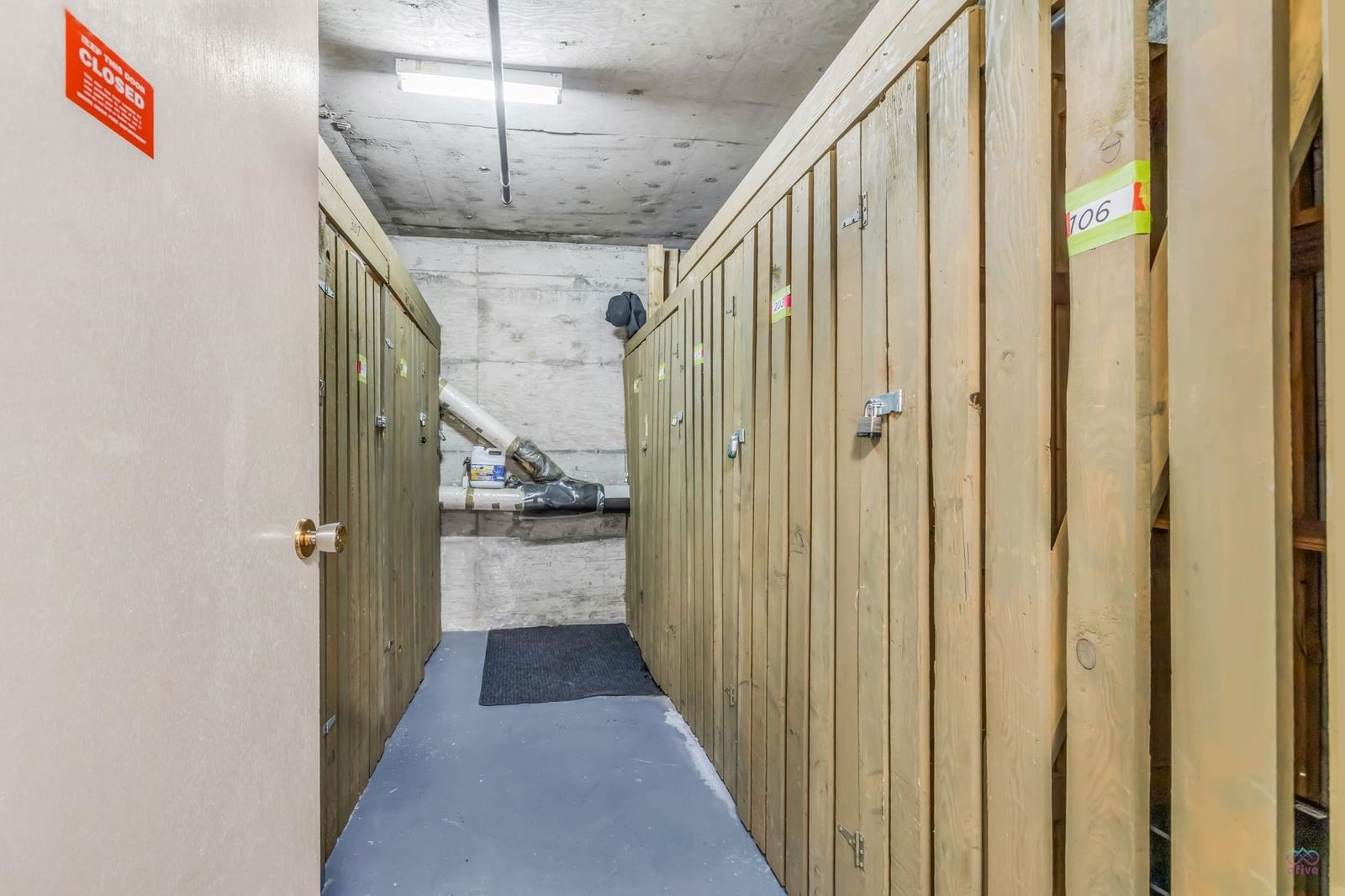 Listing Image 20