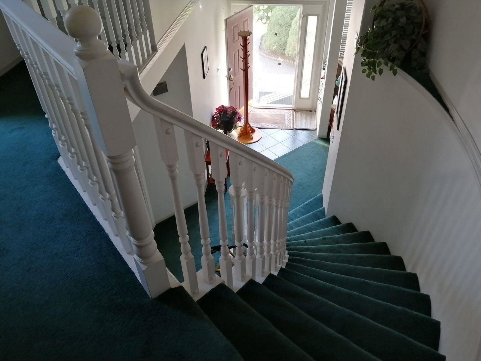 Listing Image 8