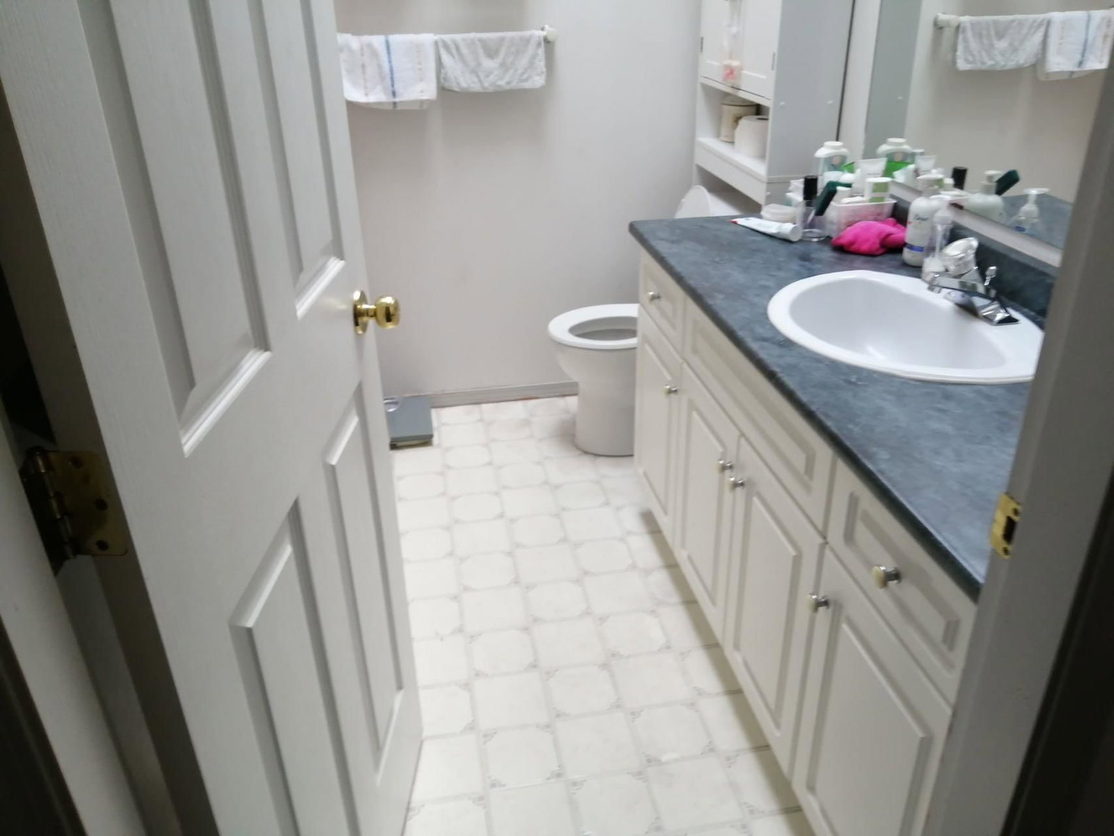 Listing Image 9