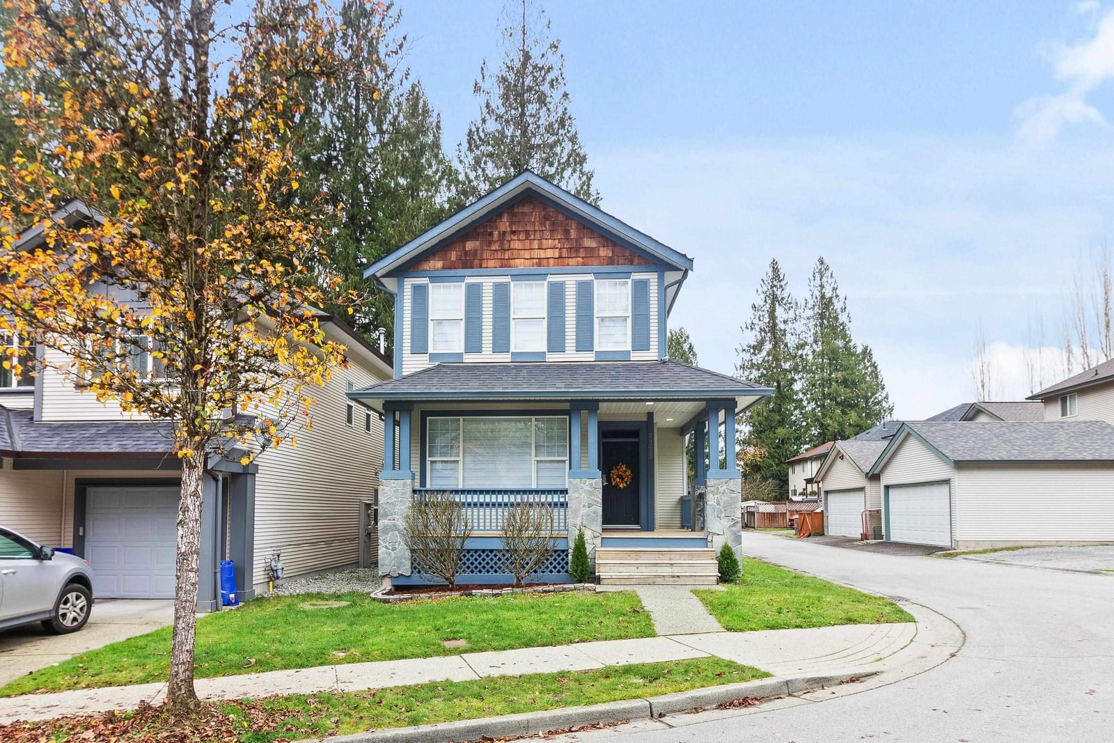 Listing Image 1