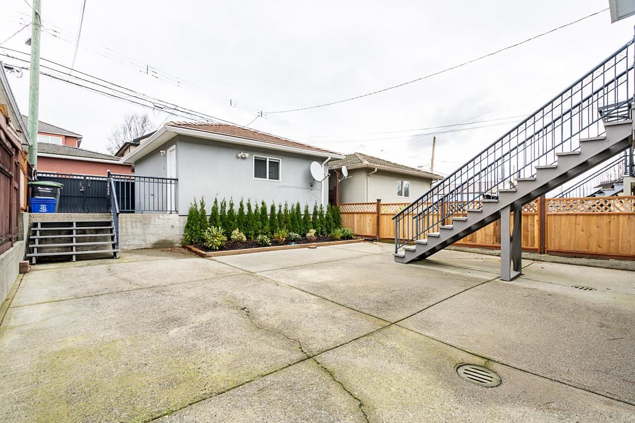 Listing Image 27