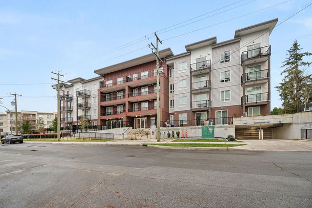 401 - 5420 208 Street