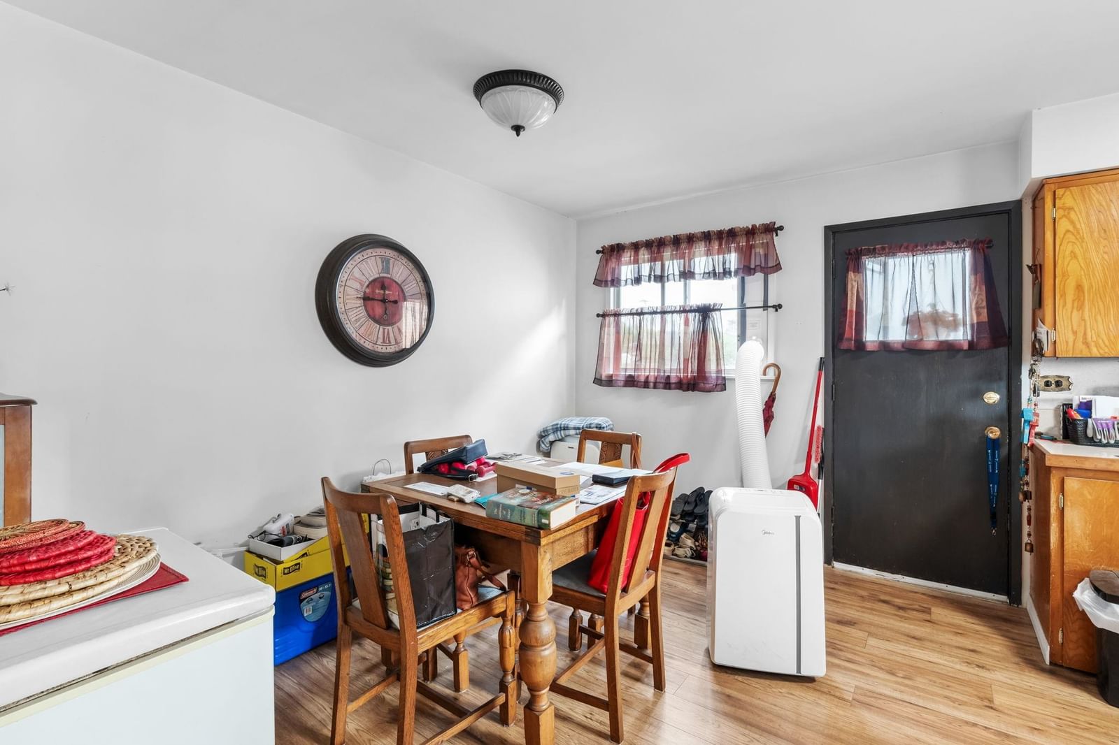 Listing Image 20