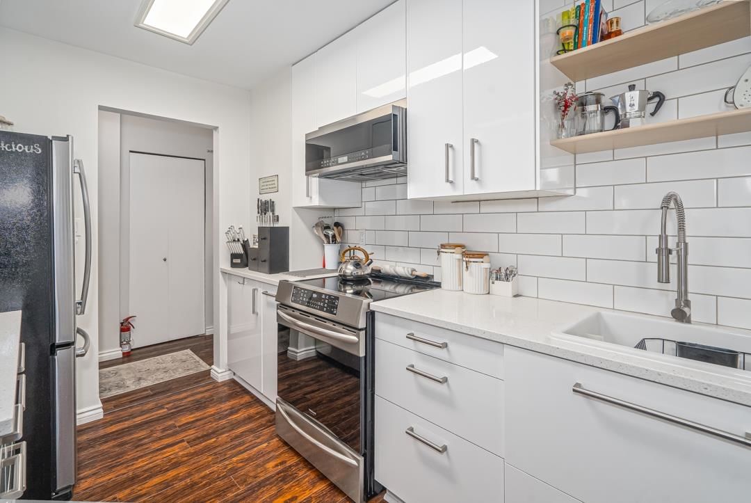 Listing Image 15