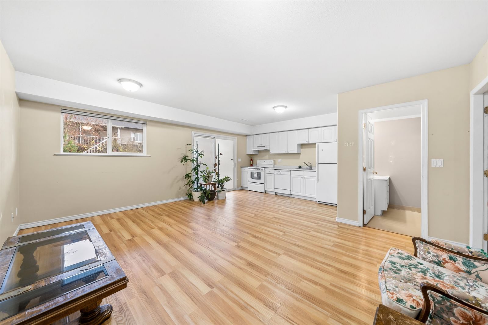 Listing Image 18
