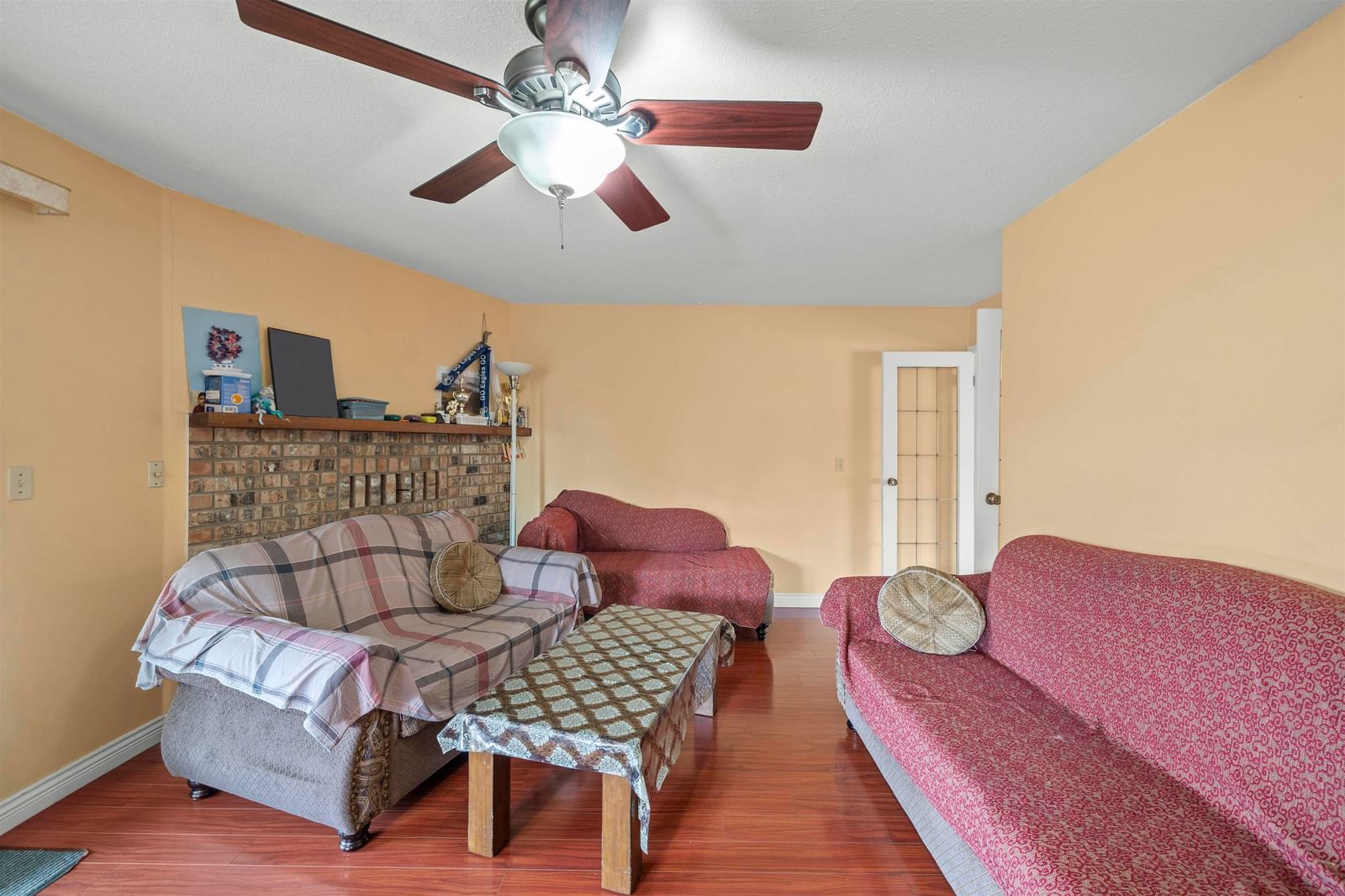 Listing Image 14