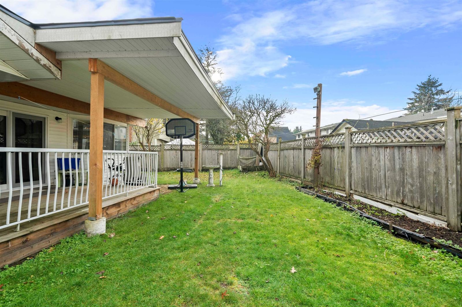 Listing Image 25