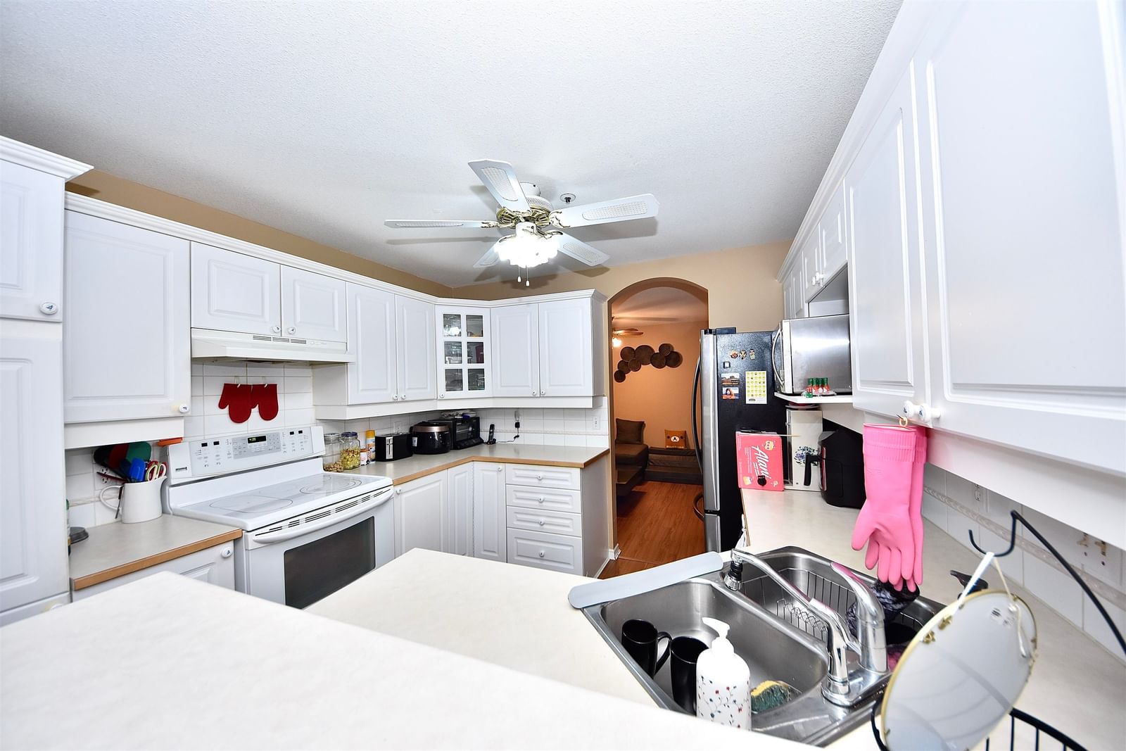 Listing Image 13