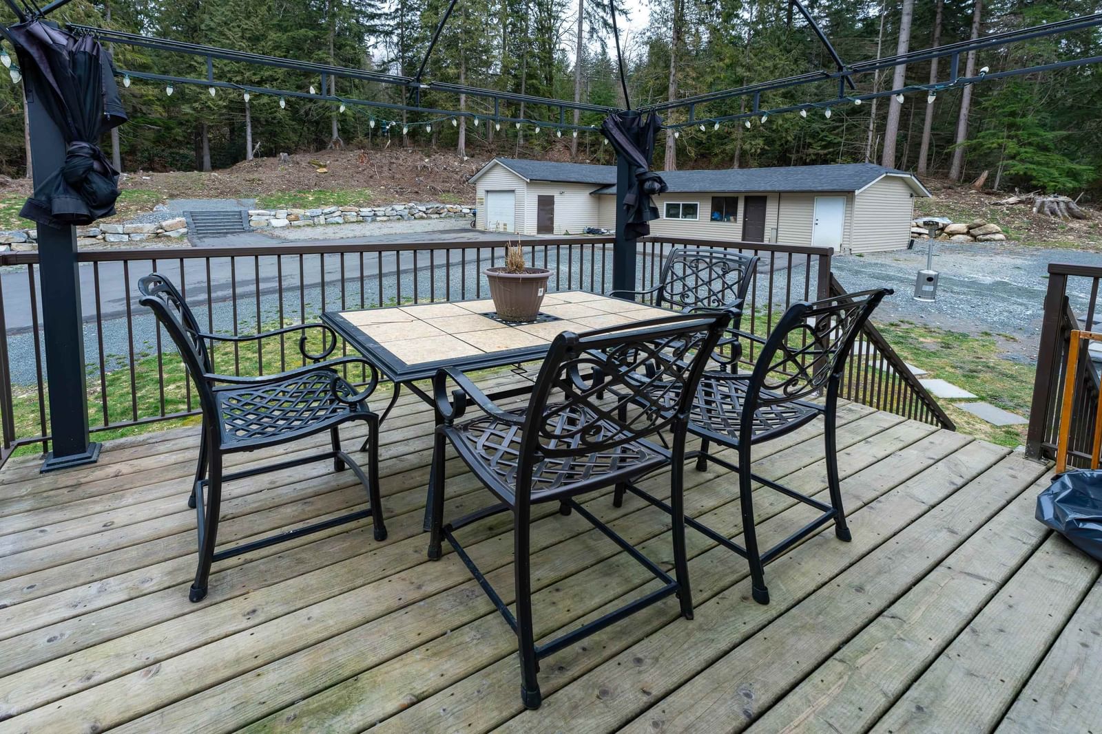 Listing Image 12