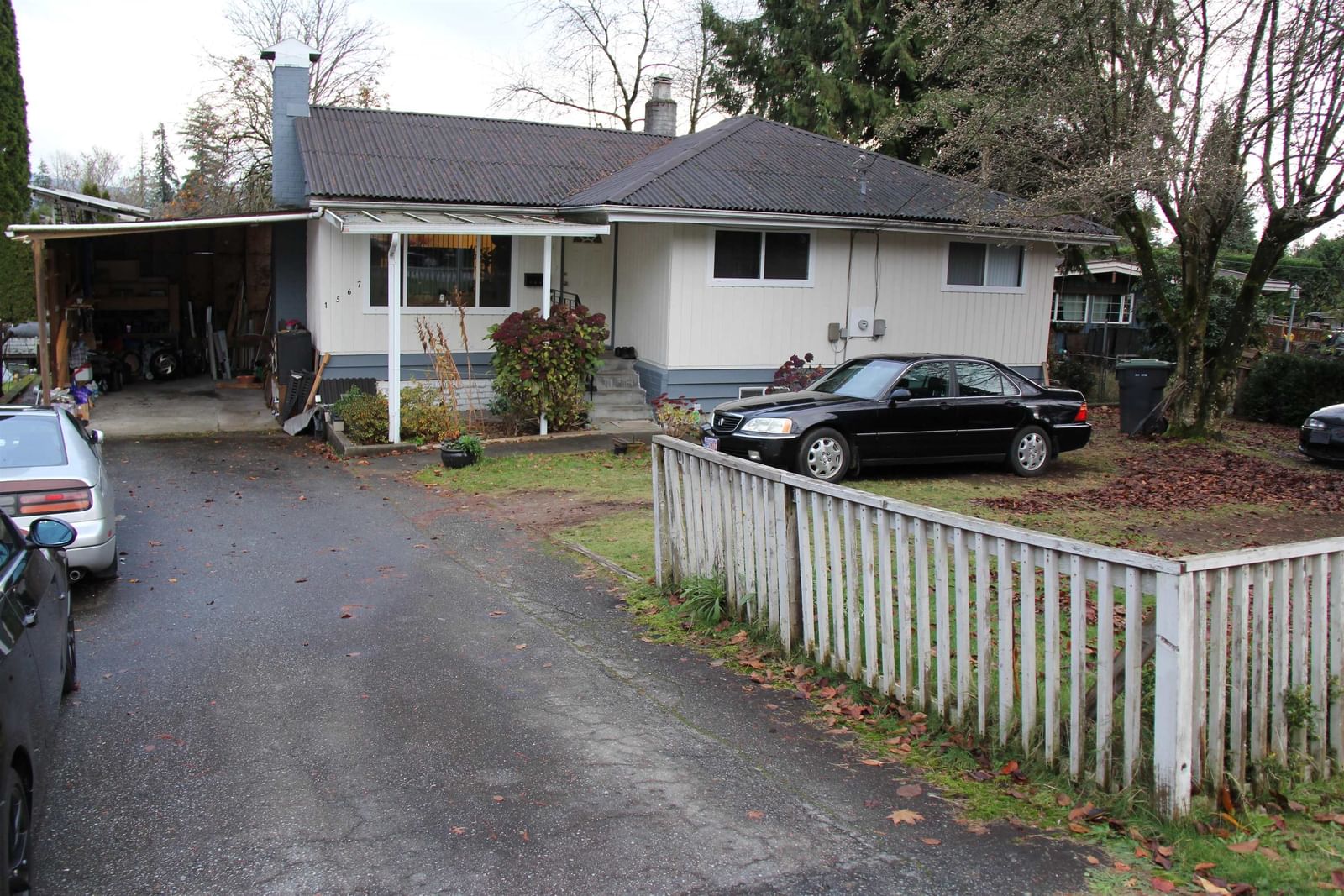 Listing Image 10