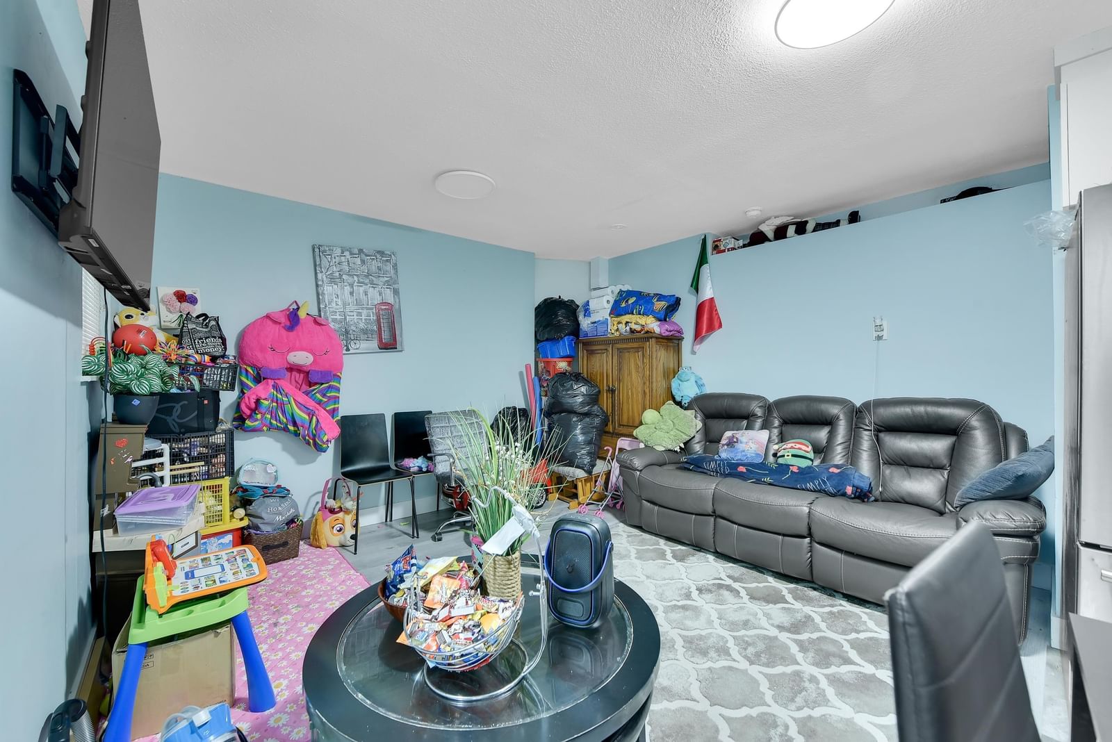 Listing Image 13