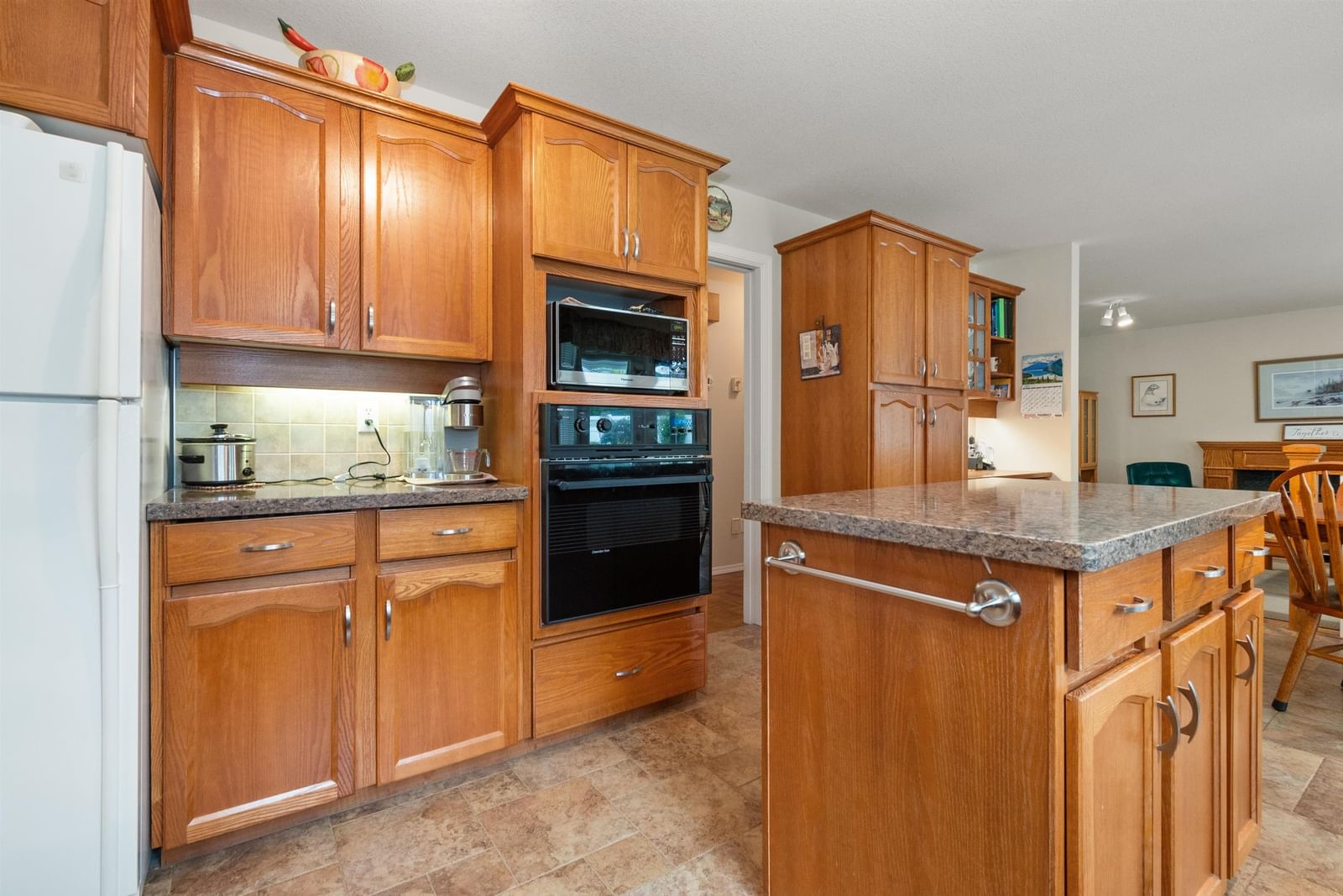 Listing Image 14