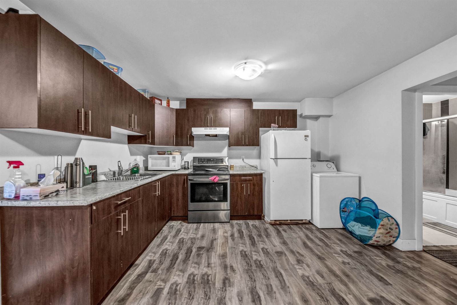 Listing Image 22