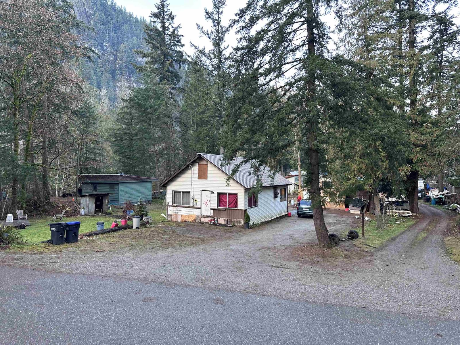 Listing Image 5