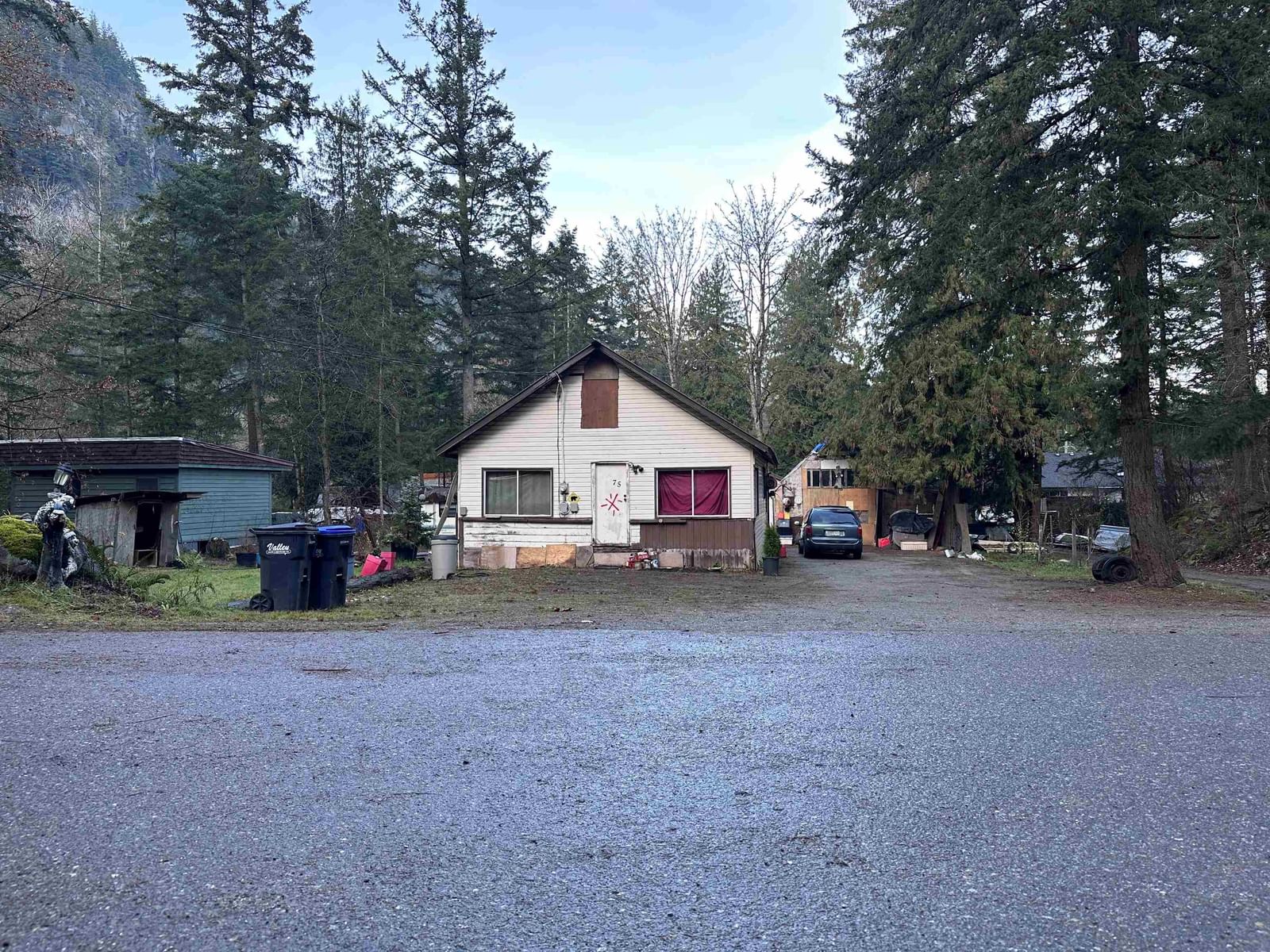 Listing Image 6