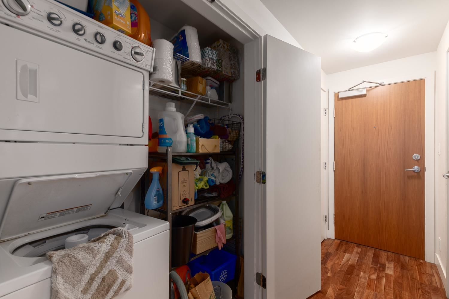 Listing Image 16