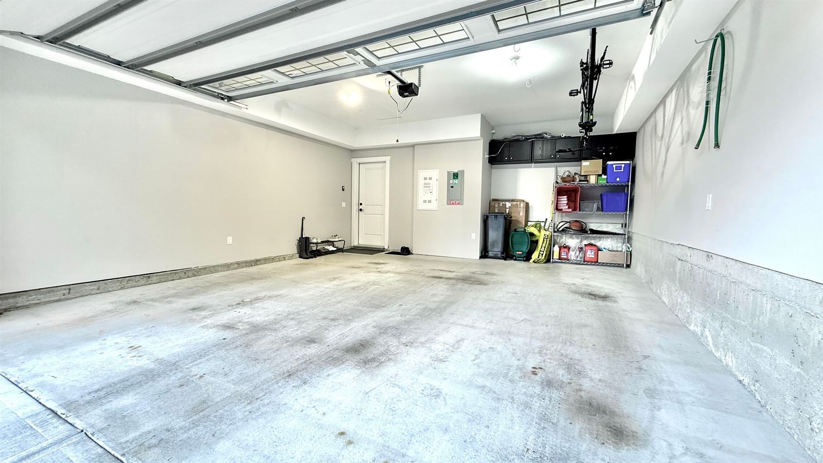 Listing Image 24