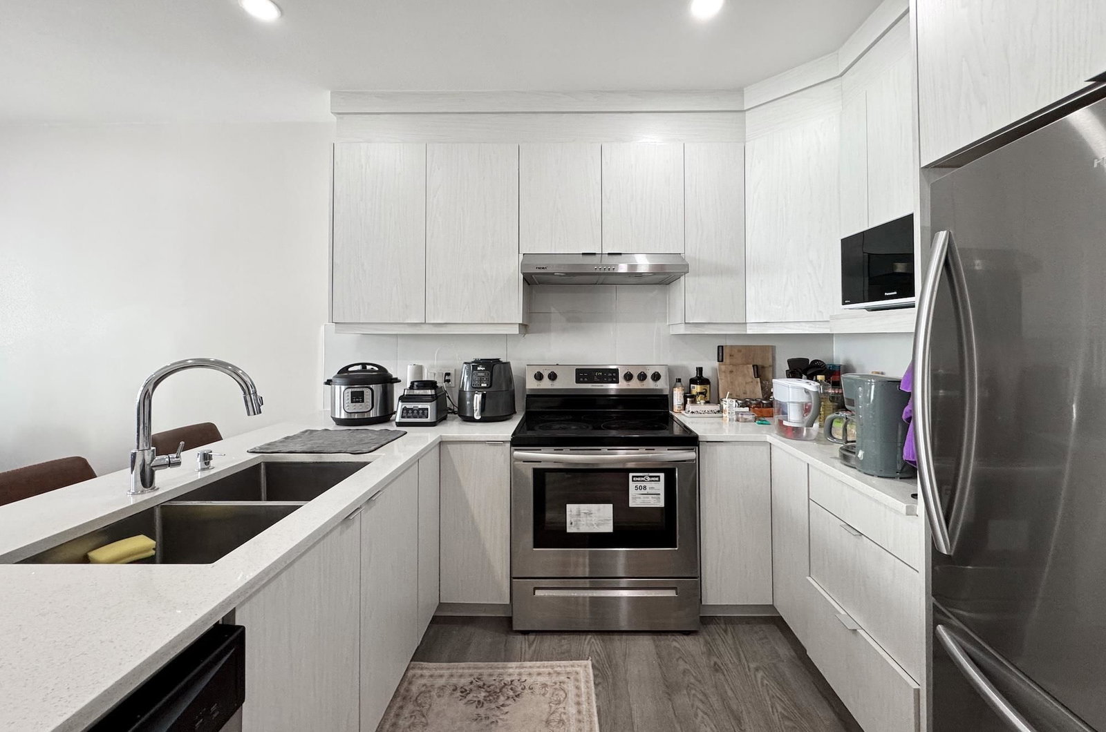 Listing Image 15
