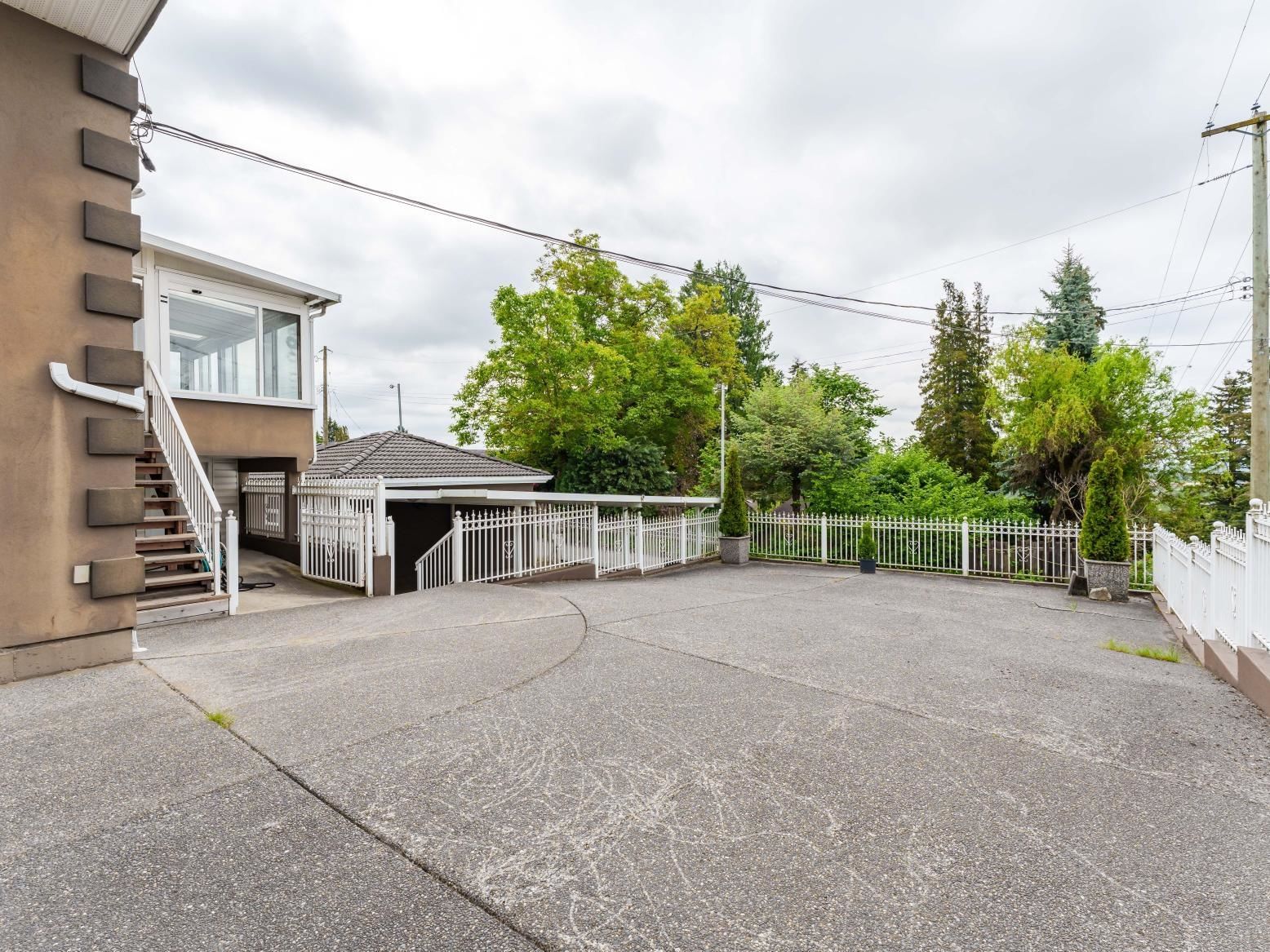 Listing Image 29