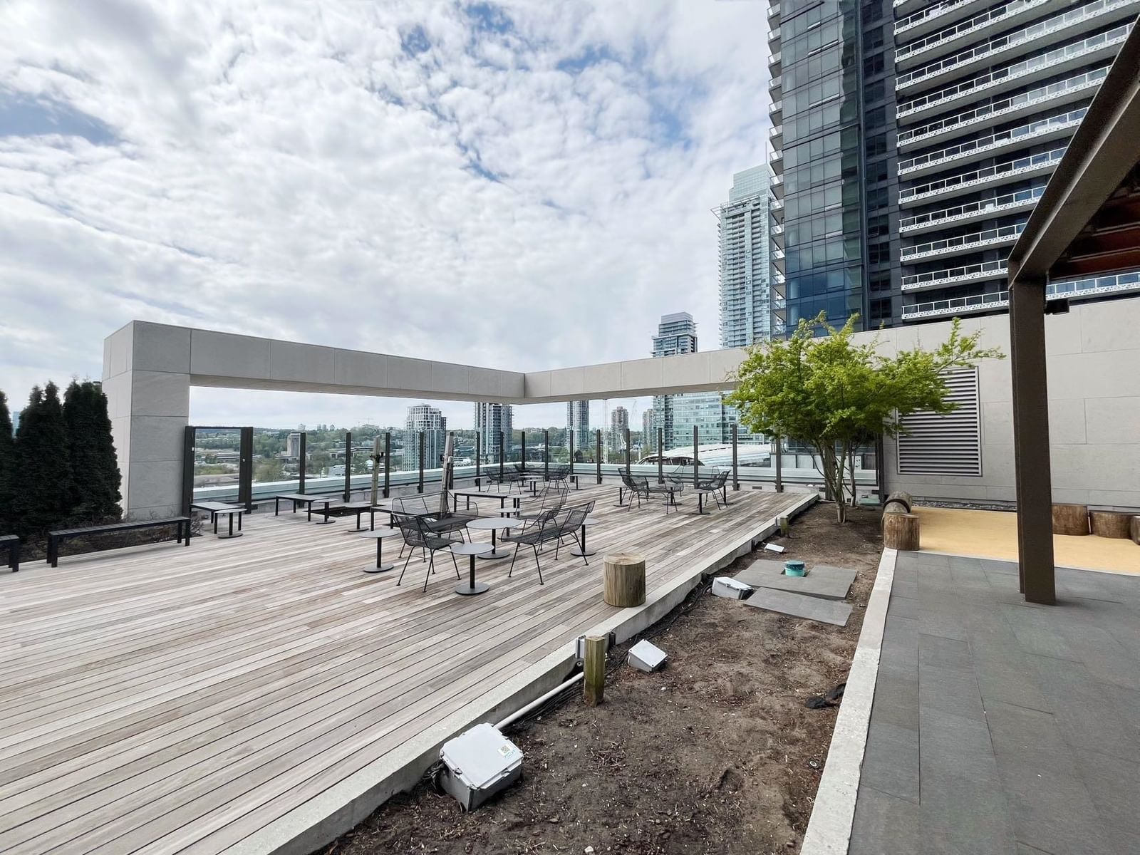 Listing Image 10
