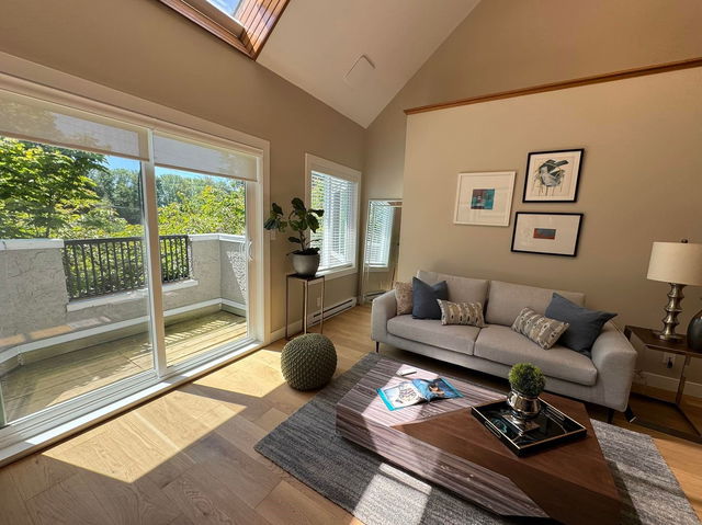8 - 15971 Marine Drive